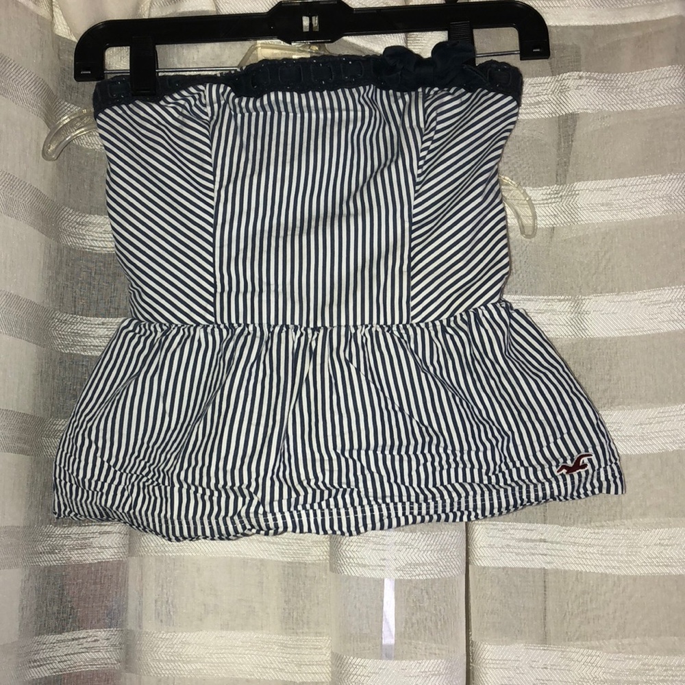 Hollister strapless top